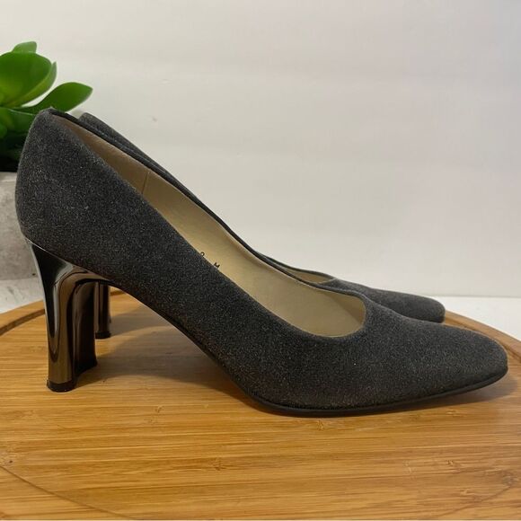 Etienne Aigner Grey Flannel Pumps Women’s 8 Vintage Silver Metallic Block Heel - Picture 2 of 8